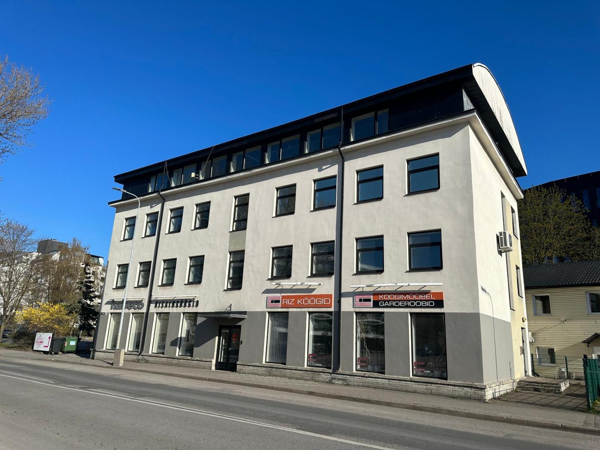 Bright Lofts Near Center Harbour